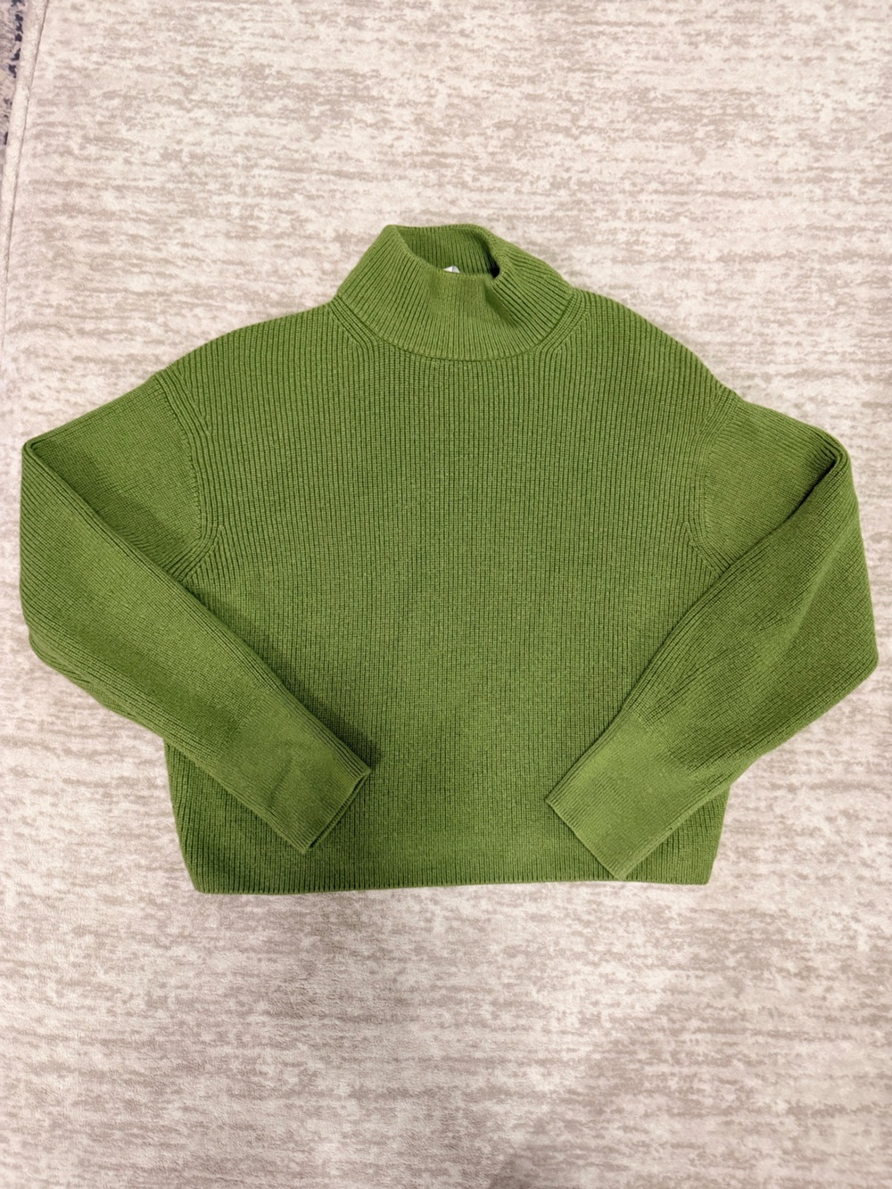 NWOT Lululemon 100% Merino Wool Ribbed Turtleneck Sweater 💚